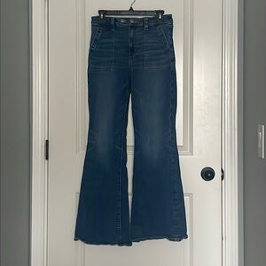 American Eagle Flare Blue Jeans